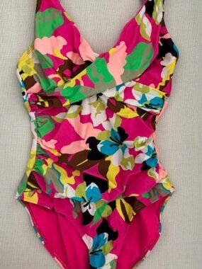 NWOT - Anne Cole Bright Multi Color Floral Print One Piece Swimsuit - Size 6